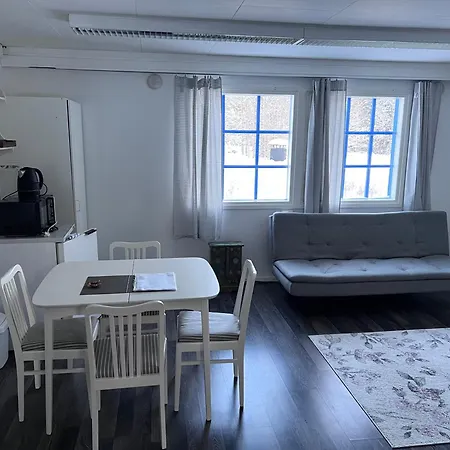 Aronia Guest house *